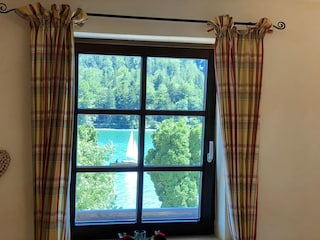 und mit zauberhaftem Seeblick