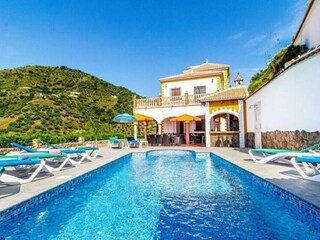 Villa Sayalonga Buitenaudio-opname 2