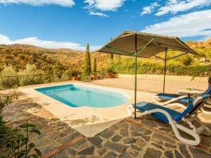 Preciosa casa de vacaciones en Guaro, Andalucía con piscina privada - Guaro - image1