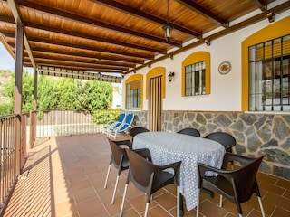 Ferienhaus Guaro Außenaufnahme 3