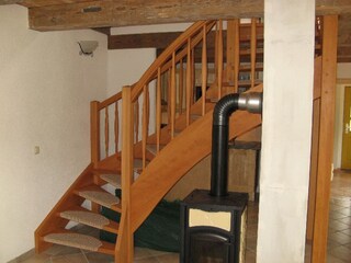 Z-Treppe aus Buchenholz zu den Schlafzimmern
