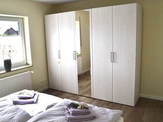 Elternschlafzimmer 3