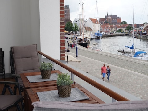 Ferienwohnung 110m² Hafen Suite mit 2 Bädern