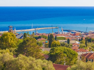 Blick aus Oneglia Imperia