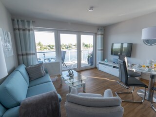 Wohnraum mit Blick auf die Schlei