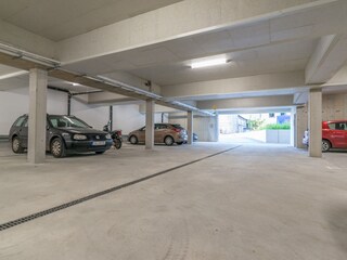 Parkplatz in der Garage