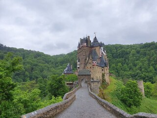 Burg Eltz 36km entfernt