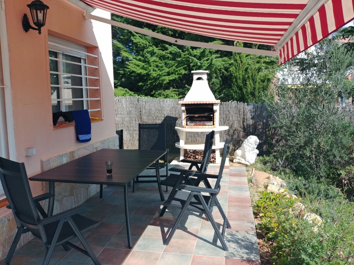 Terrasse mit Grill