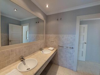 Apartment Alfas del Pi Ausstattung 19