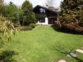 Natural - ecologically maintained garden.