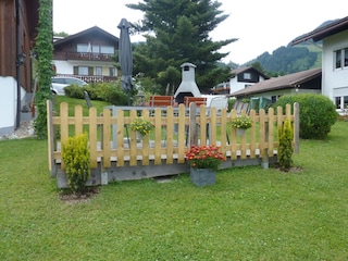 Grillplatz im herrlichen Garten