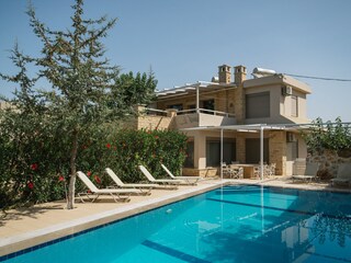 Villa Xenophon: Pool