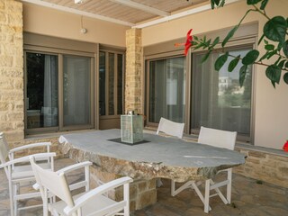 Villa Xenophon: Veranda 2