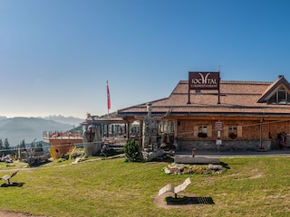 unser Almhütte auf Berg