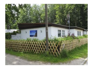 Herzlich Willkommen in der Ferienanlage " Ostseeidyll am Waldrand"!