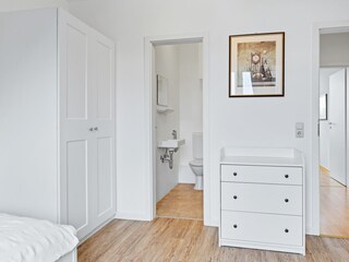 Kinderzimmer und Gäste WC