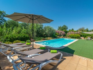 Villa Santa Maria del Camí Buitenaudio-opname 3