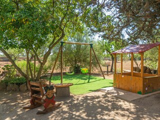 Villa Santa Maria del Camí  36