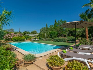 Villa Santa Maria del Camí  38