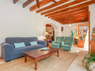 Villa Santa Maria del Camí Kenmerken 12