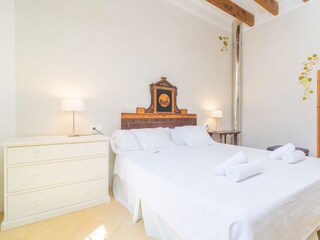 Villa Santa Maria del Camí Kenmerken 29