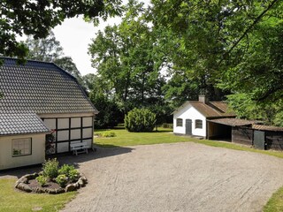 Einfahrt zum Alten Komödienhaus