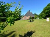 Kätchen am Schlossgraben mit großem Garten