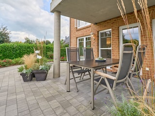 Entspannte Urlaubstage auf der Terrasse