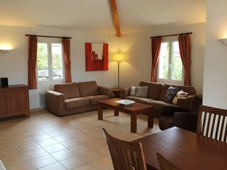 Holiday house Sampzon Features 11