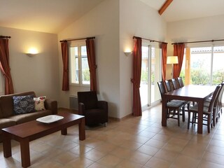 Holiday house Sampzon Features 13