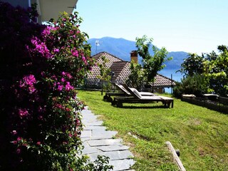 Ca. 300 m² großer Sonnengarten