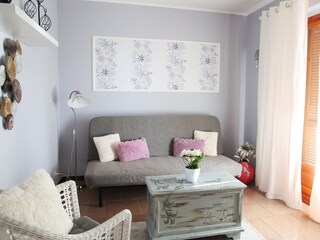 2. Schlafzimmer mit ausziehbarer Schlafcouch