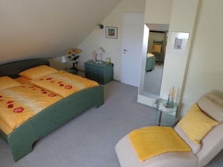 1. Schlafzimmer