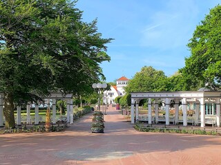 Ostseebad Boltenhagen, Wandelgänge und Kurhaus
