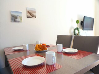 Strandpalais Ferienwohnung 17 - Essbereich