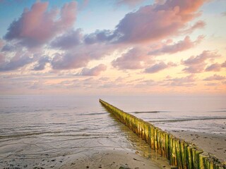 Ostseebad Boltenhagen, Sonnenaufgang an den Bunen