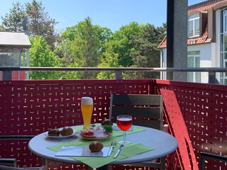 Strandpalais Ferienwohnung 35 - möblierter Balkon