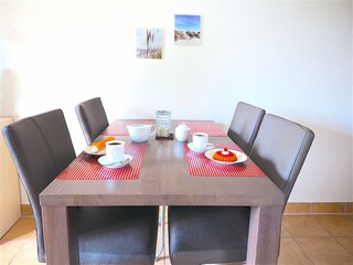 Strandpalais Ferienwohnung 36 - Essbereich