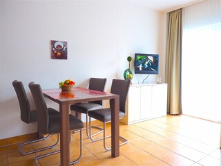 Strandpalais Ferienwohnung 37 - Essbereich