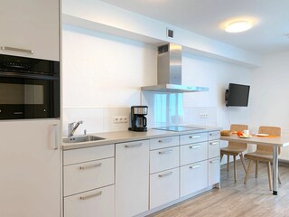 Residenz am Park Ferienwohnung 02, Essbereich mit EBK