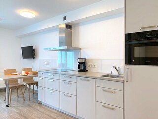 Residenz am Park, Ferienwohnung 05 moderne Küchenzeile