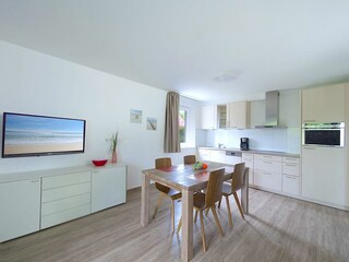 Weidenblick, Ferienwohnung 02, Essbereich und Küche