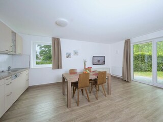 Weidenblick, Ferienwohnung 03, Essbereich und Küche