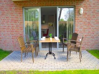 Weidenblick, Ferienwohnung 04, Terrasse Richtung Süden