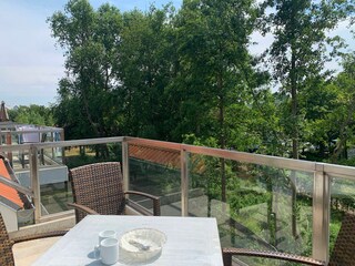 Weidenblick, Ferienwohnung 12, Südbalkon
