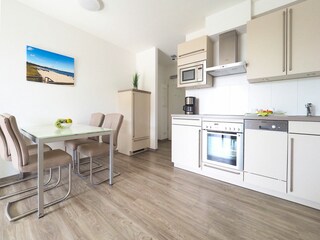 Meeresbrise, Ferienwohnung 01, Essbereich und Küche