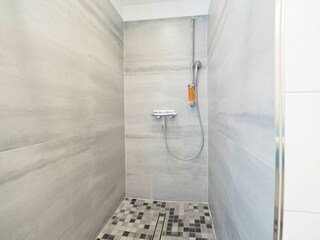 Meeresbrise, Ferienwohnung 01, Duschbad