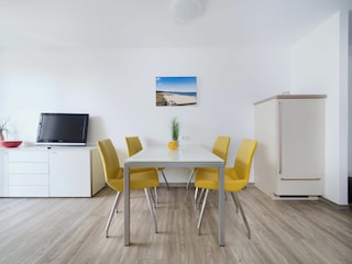 Meeresbrise, Ferienwohnung 05, Essbereich