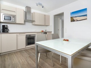 Meeresbrise, Ferienwohnung 09, Essbereich und Küche