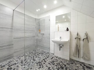 Meeresbrise, Ferienwohnung 10, Duschbad